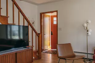32 Ten Broeck Ave, Hudson, NY 12534 - Photo 3