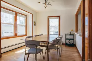 32 Ten Broeck Ave, Hudson, NY 12534 - Photo 9