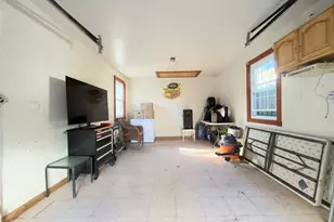 209-44 110th Ave, Queens Village, NY 11429 - Photo 31