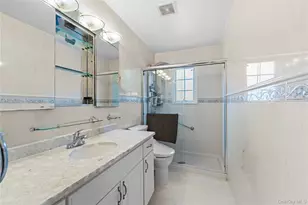 3-35 Cresthaven Ln, Whitestone, NY 11357 - Photo 17