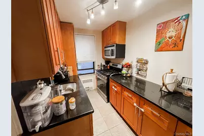 83-25 98th Street #1P, Woodhaven, NY 11421 - Photo 9