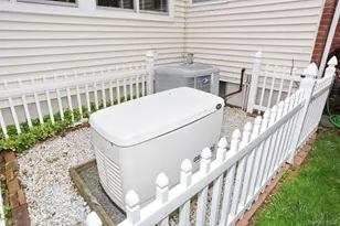 126 E Lewis Ave, Pearl River, NY 10965 - Photo 37