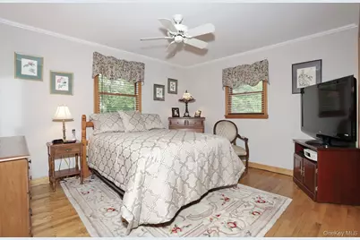 126 E Lewis Avenue, Pearl River, NY 10965 - Photo 23