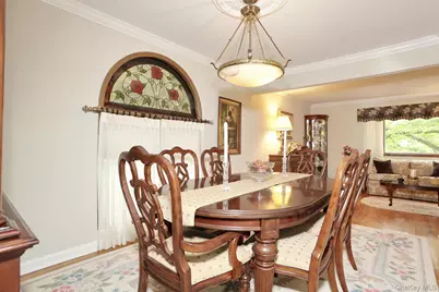 126 E Lewis Avenue, Pearl River, NY 10965 - Photo 13