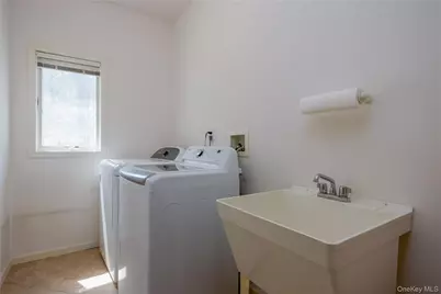 774 Haverstraw Road, Suffern, NY 10901 - Photo 17