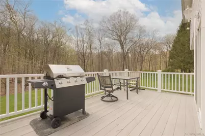 774 Haverstraw Road, Suffern, NY 10901 - Photo 27