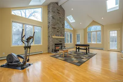 774 Haverstraw Road, Suffern, NY 10901 - Photo 11