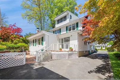 102 Reid Avenue, Port Washington, NY 11050 - Photo 9