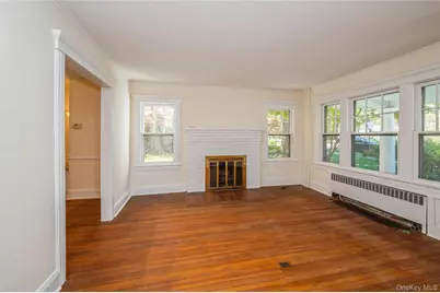 102 Reid Avenue, Port Washington, NY 11050 - Photo 19