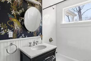 33 Peter's Path, East Hampton, NY 11937 - Photo 11