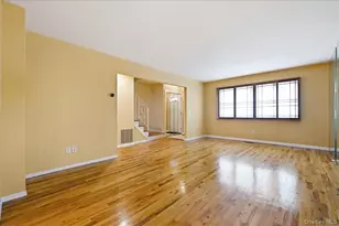 1810 Front St, East Meadow, NY 11554 - Photo 9