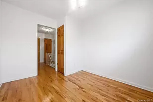 1810 Front St, East Meadow, NY 11554 - Photo 23