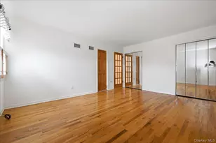 1810 Front St, East Meadow, NY 11554 - Photo 19