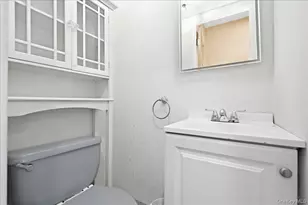 1810 Front St, East Meadow, NY 11554 - Photo 17