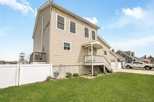 3729 Niami St, Seaford, NY 11783 - Photo 3