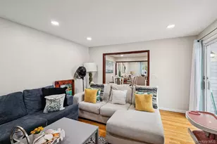 374 Miller Ave, Freeport, NY 11520 - Photo 11