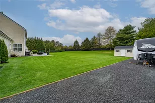 4 Indianwood Ct, Wading River, NY 11792 - Photo 35