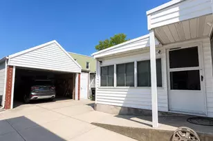202-13 33rd Ave, Bayside, NY 11361 - Photo 17