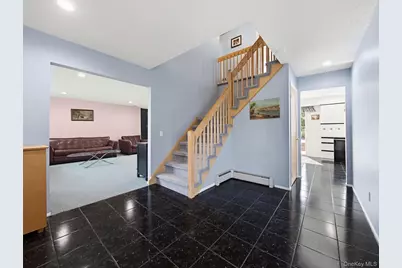 31 Dunnigan Drive, Pomona, NY 10970 - Photo 11