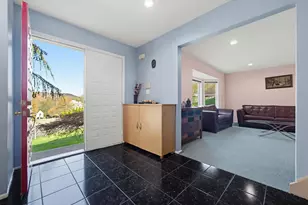 31 Dunnigan Dr, Pomona, NY 10970 - Photo 7