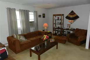 63 Monroe Ave, Massapequa, NY 11758 - Photo 3