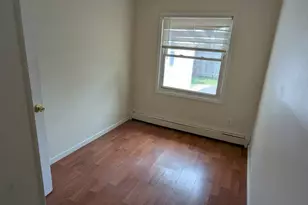 15 Falcon Ln, Levittown, NY 11756 - Photo 11