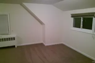 15 Falcon Ln, Levittown, NY 11756 - Photo 21