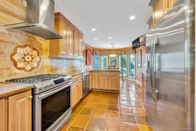 12 Kristin Lane, Hauppauge, NY 11788 - Photo 17