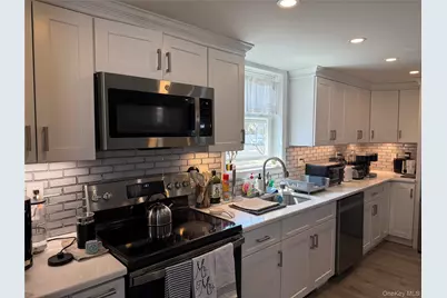 12 Carlton Drive, Massapequa, NY 11758 - Photo 3