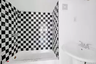 559 Cleveland St, Brooklyn, NY 11208 - Photo 17