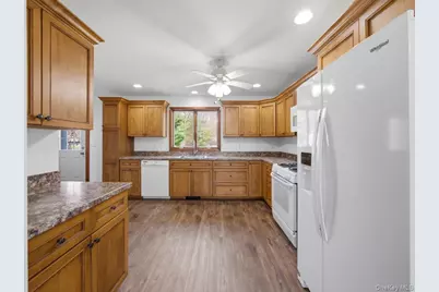 311 Willow Grove Road, Stony Point, NY 10980 - Photo 13
