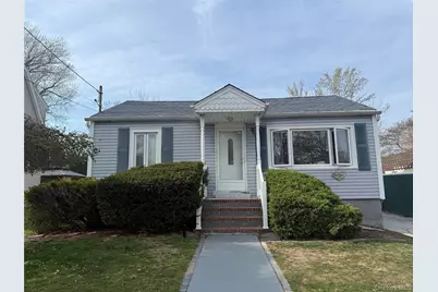 21 Independence Avenue, Babylon, NY 11702 - Photo 1