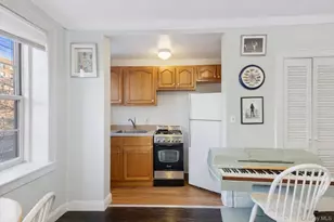 1-50 Burns St, Forest Hills, NY 11375 - Photo 5