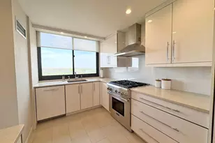 270-10 Grand Central Pkwy, Floral Park, NY 11005 - Photo 13