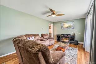 199 Concord Rd, Shirley, NY 11967 - Photo 9