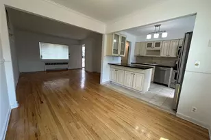 151-26 20th Ave, Whitestone, NY 11357 - Photo 5