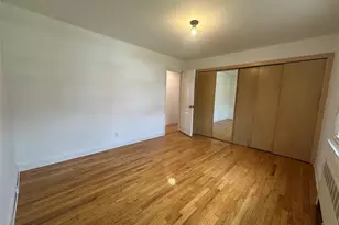 151-26 20th Ave, Whitestone, NY 11357 - Photo 11