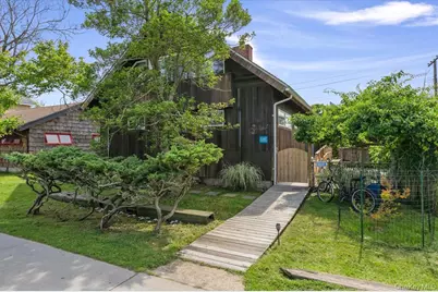 17 Bungalow Walk, Ocean Beach, NY 11770 - Photo 5