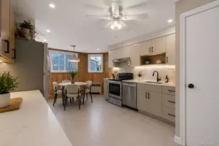25 Lakeshore Blvd, Massapequa, NY 11758 - Photo 9