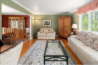 32 Watch Hill Road, Croton on Hudson, NY 10567 - Photo 7