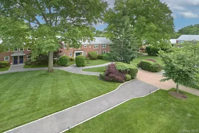 110 Lawn Terrace #2H, Mamaroneck, NY 10543 - Photo 15