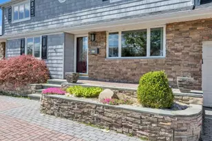 92 Elberta Dr, East Northport, NY 11731 - Photo 3