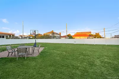 2000 Ocean Boulevard, Atlantic Beach, NY 11509 - Photo 27