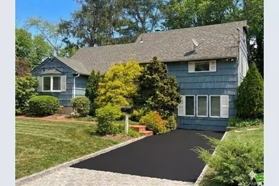 19 Nursery Road, Melville, NY 11747 - Photo 3