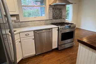 19 Nursery Rd, Melville, NY 11747 - Photo 9