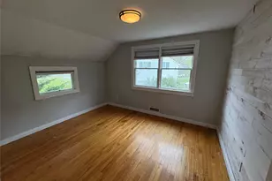 19 Nursery Rd, Melville, NY 11747 - Photo 15