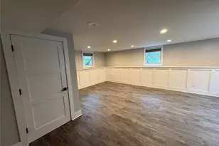 19 Nursery Rd, Melville, NY 11747 - Photo 13