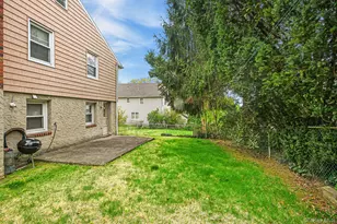 32 Chase Ave, White Plains, NY 10606 - Photo 33