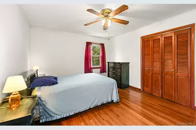 32 Chase Avenue, White Plains, NY 10606 - Photo 15