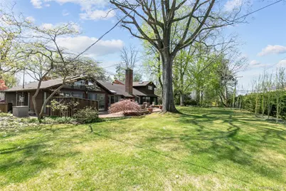 20 Old Farm Road, Great Neck, NY 11020 - Photo 25